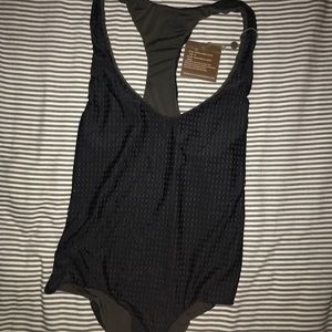 Acacia Sparta in black mesh XL